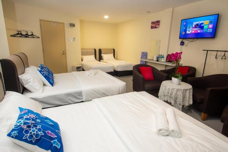 Southern Tip Hotel Pontian Kecil Extérieur photo